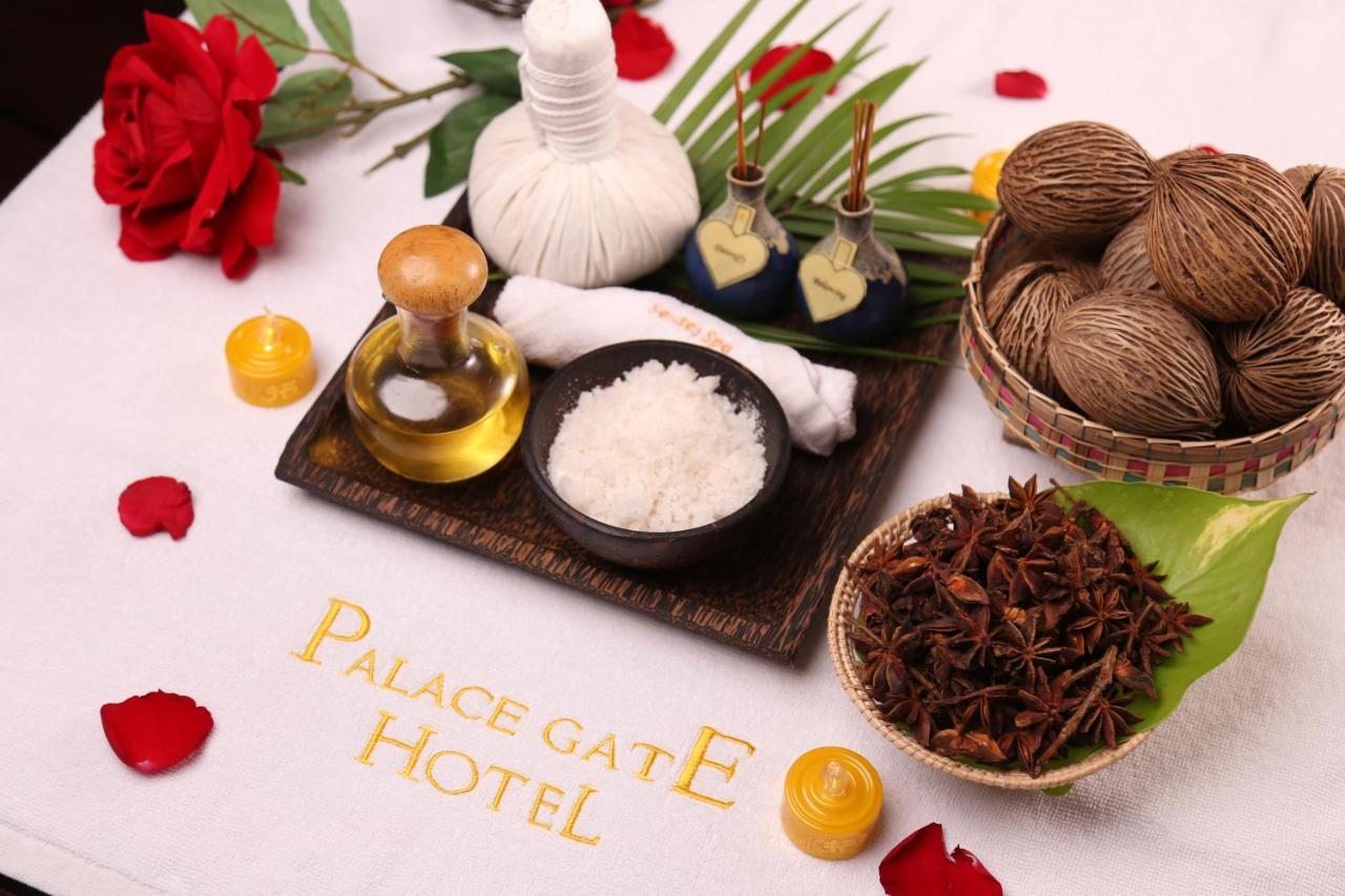 Palace Gate Hotel & Residence By Ehm Пномпень Экстерьер фото